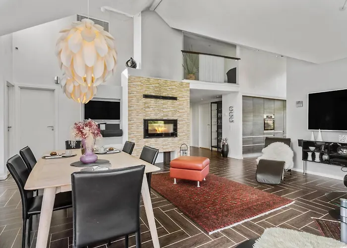 Сasa de vacaciones 3 Bedroom In *